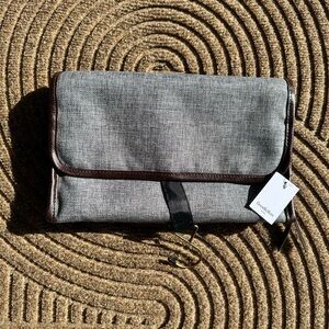 Gray and Brown Men's Travel Hanging Valet Bag